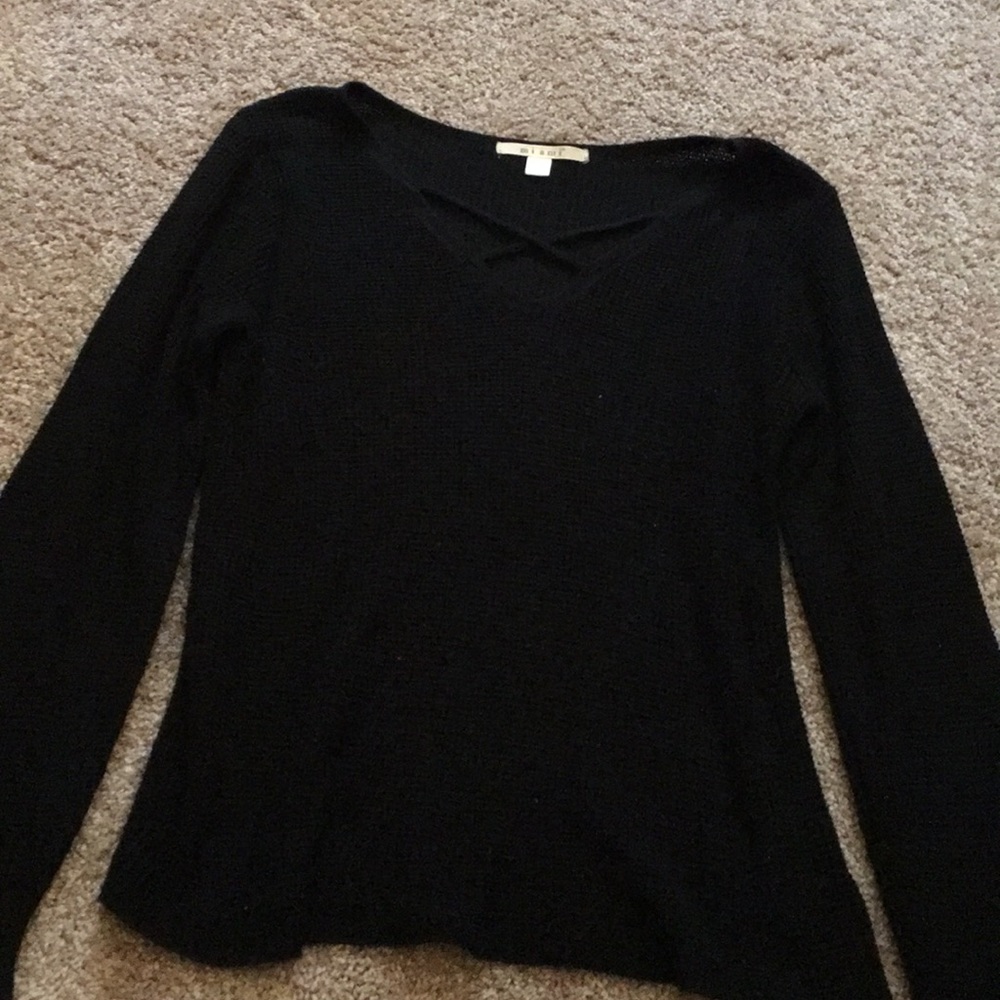 Francesca’s Long Sleeve Top